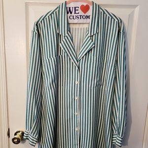 Women's button down